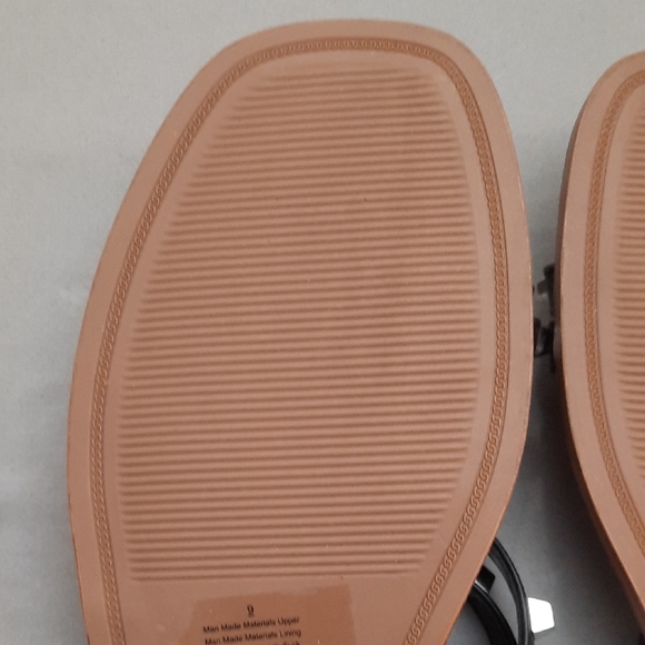 A New Day Black and Silver Studded Sandals - New With Tags - Size 9 - Picture 7 of 11